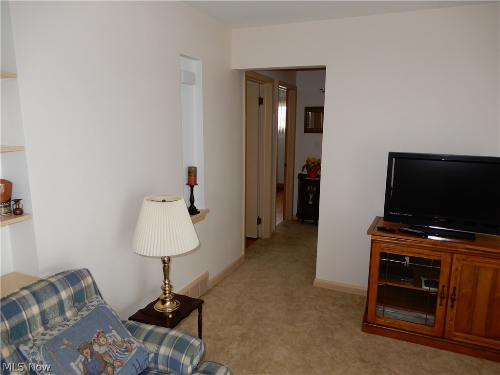 B & C J Pearses 04 - Residential
