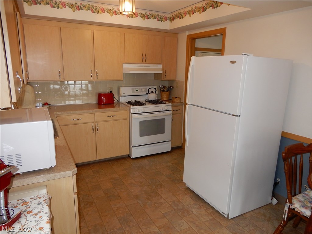 B & C J Pearses 04 - Residential