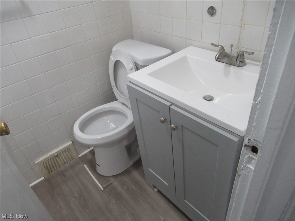 Bedford - Residential Lease