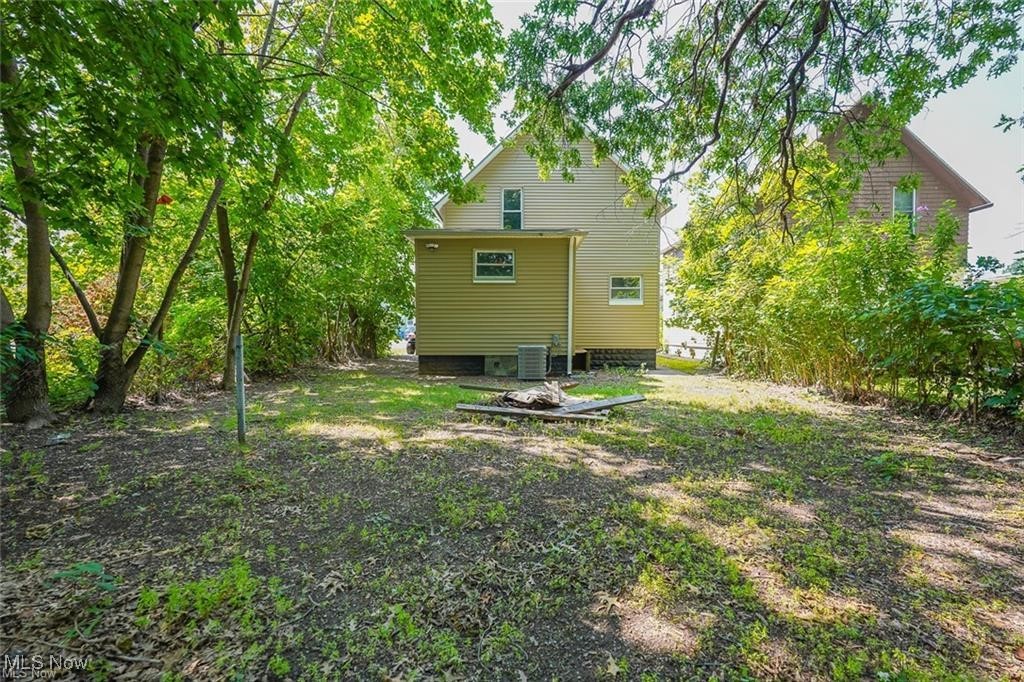 Gilbert Hogans Add 03 - Residential Lease