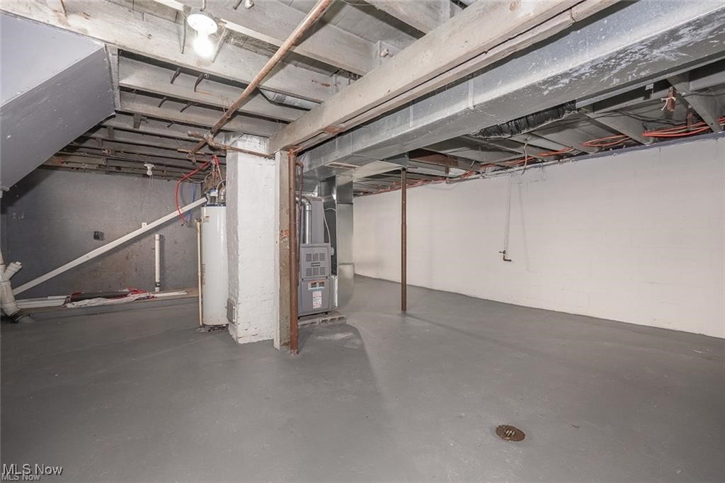 Gilbert Hogans Add 03 - Residential Lease