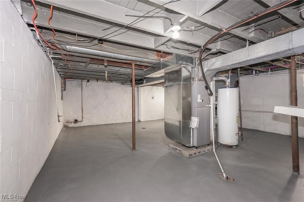 Gilbert Hogans Add 03 - Residential Lease