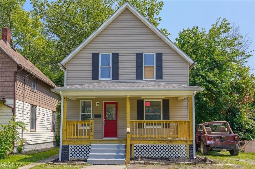 Spacious four bedroom home for rent with updates galore! Fresh paint, newer flooring and air conditioning. The home also offers high ceilings, stainless steel appliances and a bedroom on the first floor for convenience. Last but certainly not least ,this home is only five minutes from the lake and downtown Lorain an absolute must see. Schedule your showing today!


Requirements:Minimum credit score of 580, No evictions, Background check will be conducted,Pets on a case by base basis and Non-smoking home. First months rent $1,600 , Security Deposit 1,600 and a one time $300 Non-Refundable pet fee due at signing