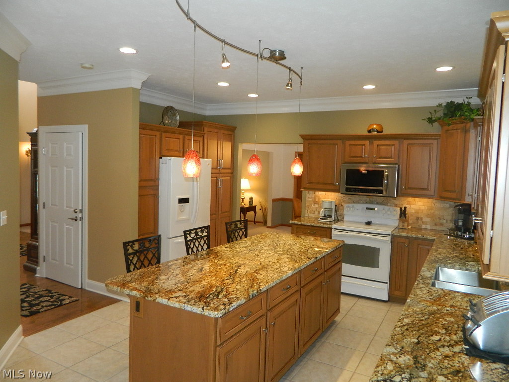 Auburn Ridge - Residential