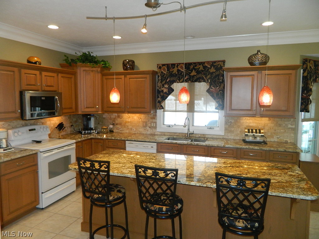 Auburn Ridge - Residential