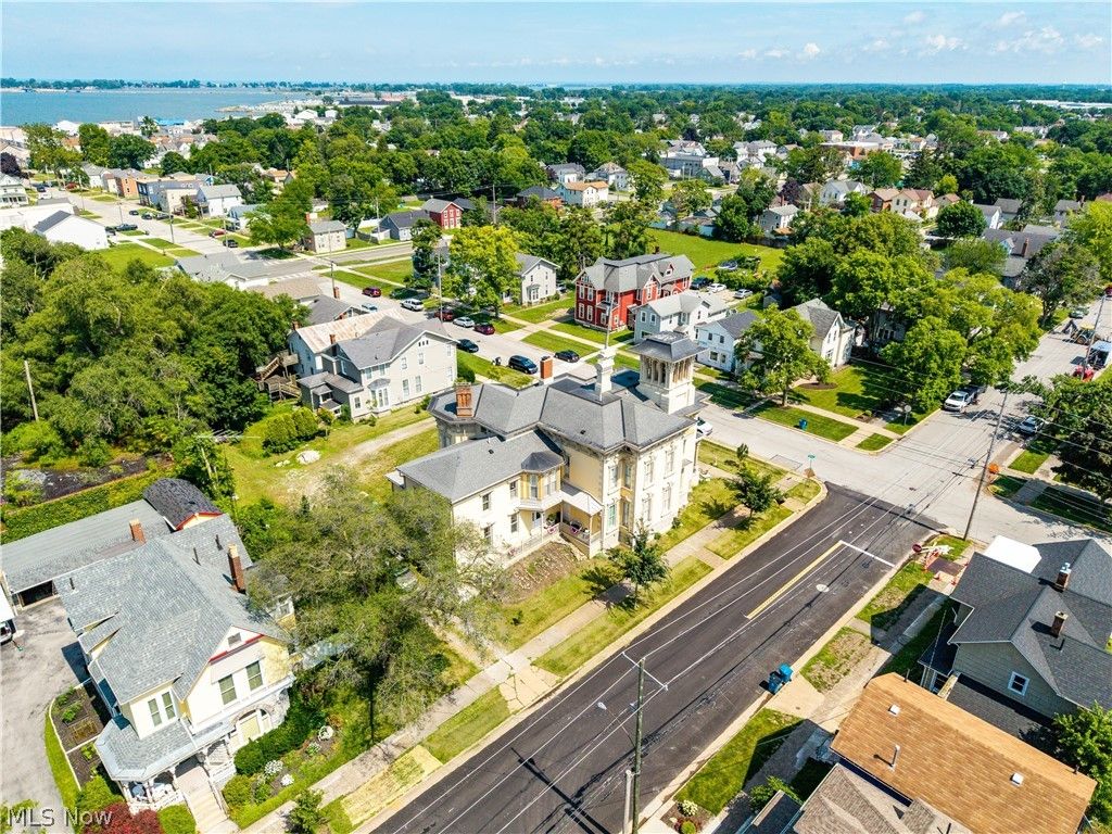 Photo of 403 E Adams Street, Sandusky, OH 44870 (MLS # 5226741)