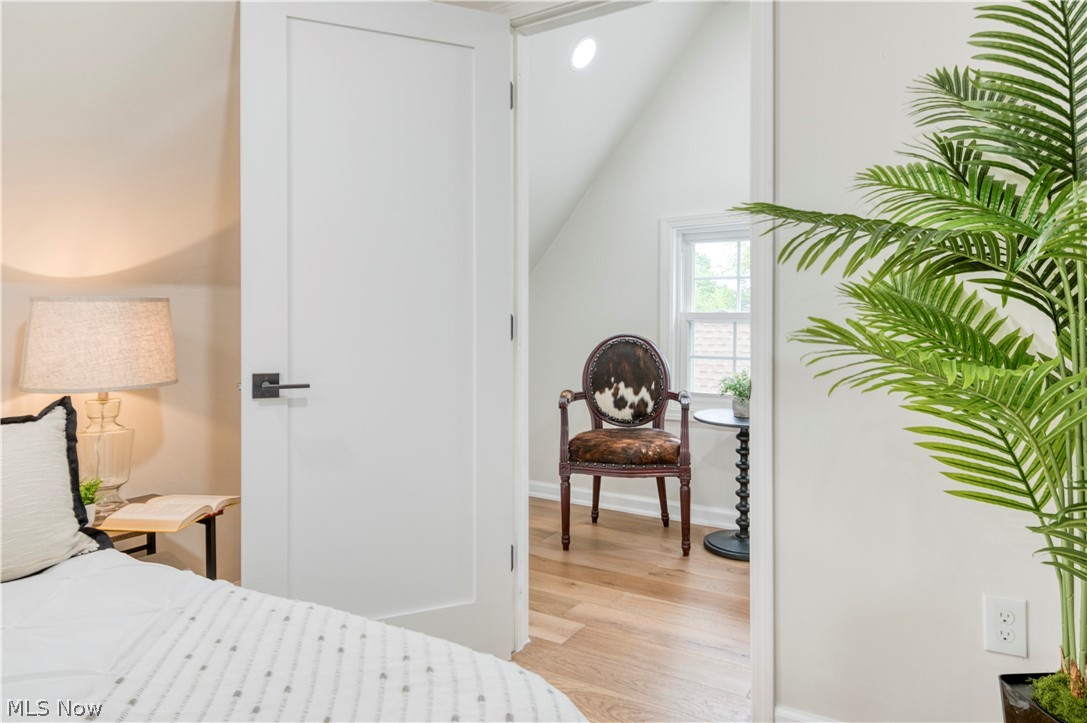 A Scholls Meadowbrook Overloo - Residential