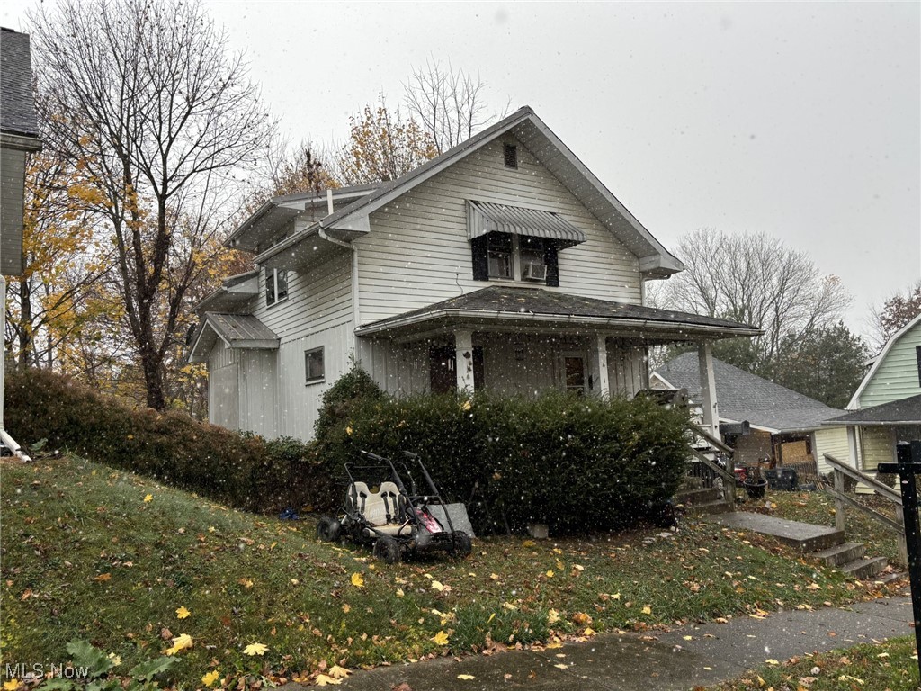 431 N 12th Street, Cambridge, Ohio image 1
