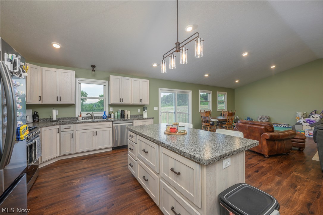 Holly Heights - Residential