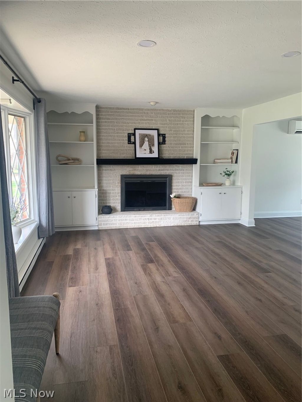 Photo of 189 Parsons Drive, Avon Lake, OH 44012 (MLS # 5193115)