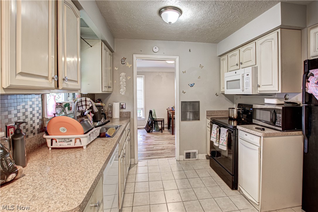 3788 E 155th Street