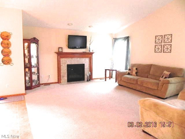 Fields At Martins 02 - Residential