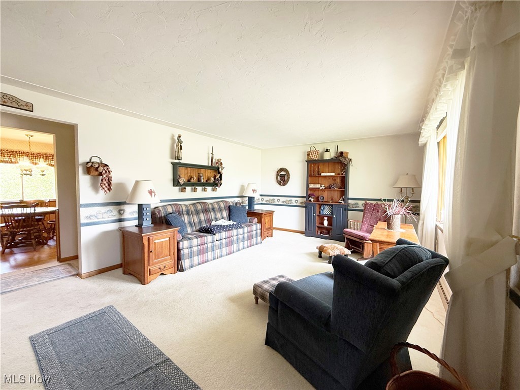 2907 Brookview Drive, Lorain, Ohio image 12
