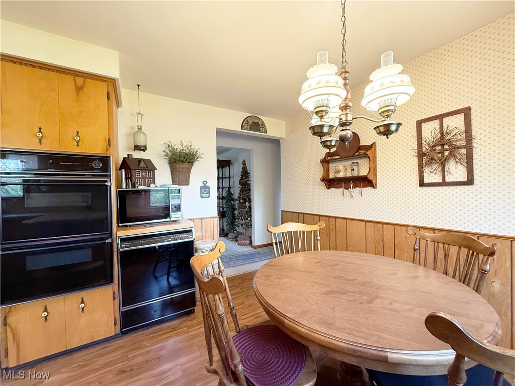 2907 Brookview Drive, Lorain, Ohio image 19