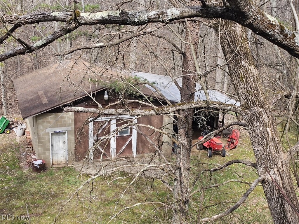 1529 Spider Ridge Road, Parkersburg, West Virginia image 4