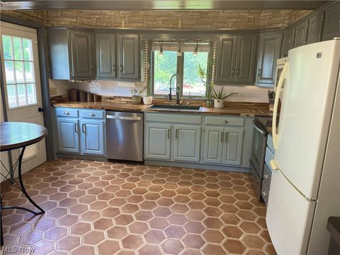 Tiny photo for 130 Westwood Avenue, Orrville, OH 44667 (MLS # 5221067)