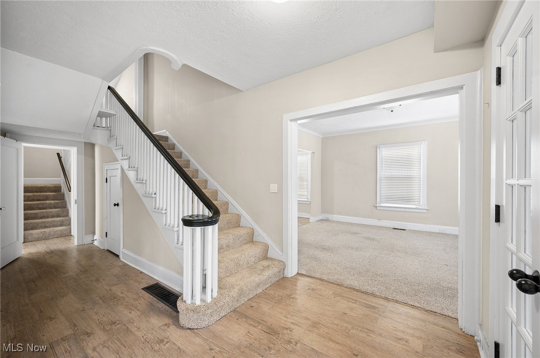 3312 Redwood Road, Cleveland Heights, Ohio image 3