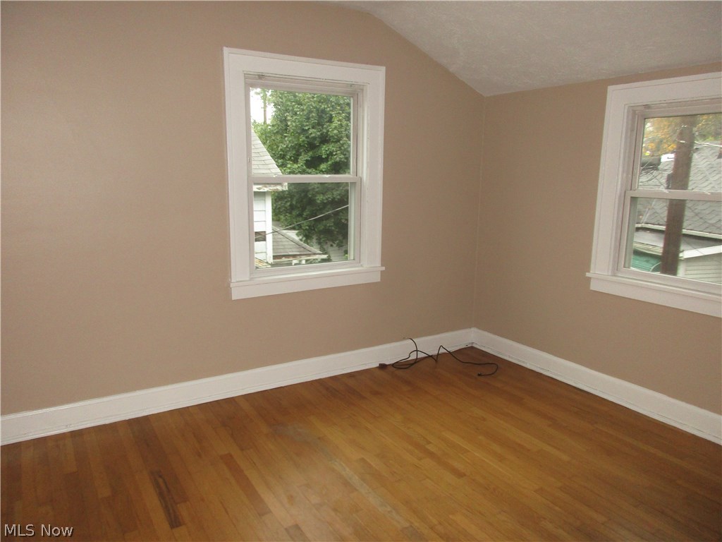 Lorain Villas - Residential