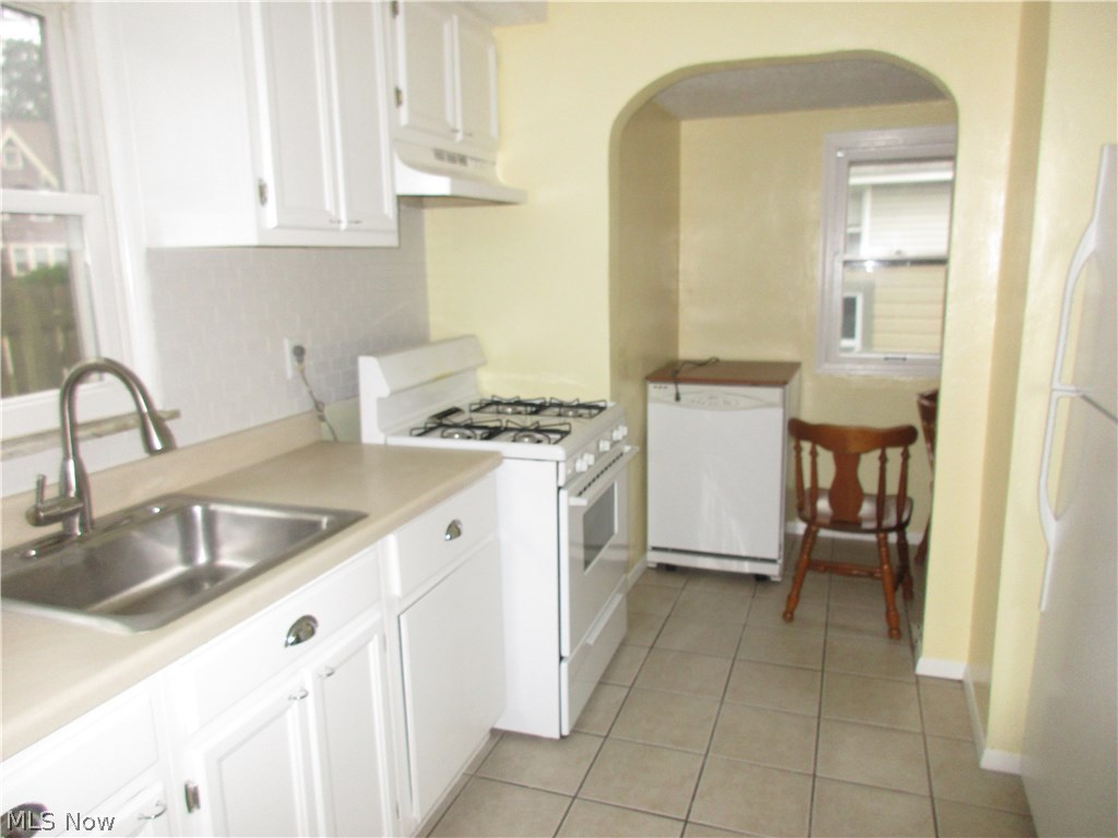 Lorain Villas - Residential