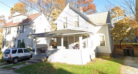 Homes For Sale - 927 Bloomfield Avenue<br/> Akron, OH 44302