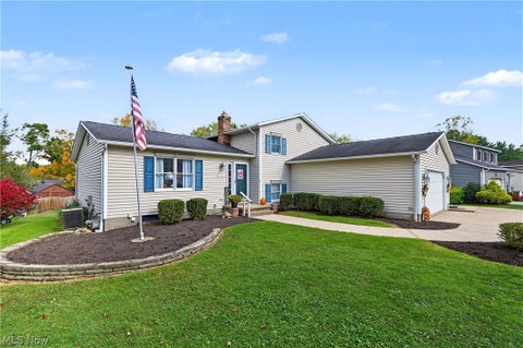Photo of 1297 Homesite Drive, Stow, OH 44224 (MLS # 5255273)