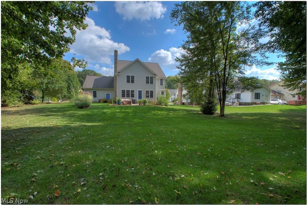 Woods Williamsburg - Residential