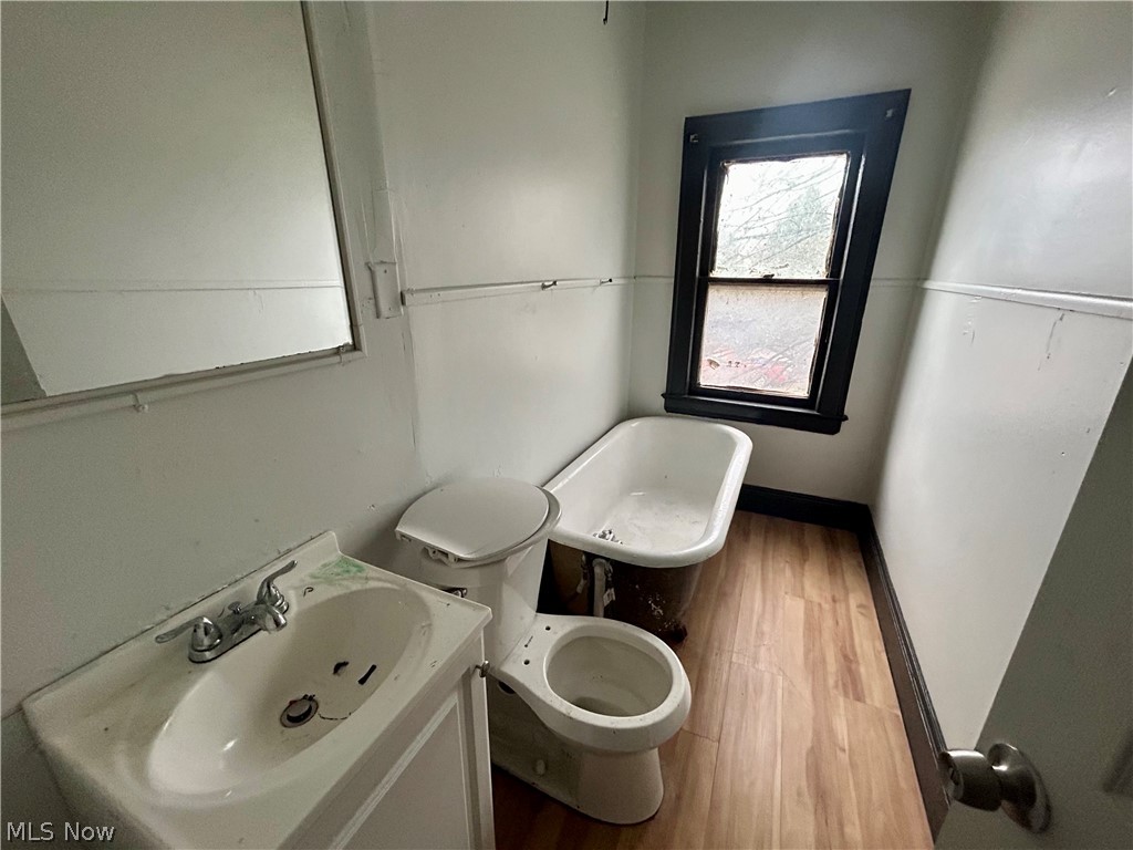 Henry C Wicks - Residential Lease