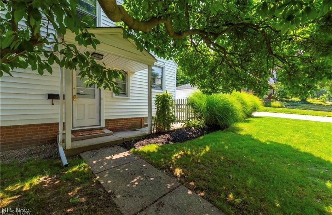 Rapid Transit Land Cos - Residential Lease