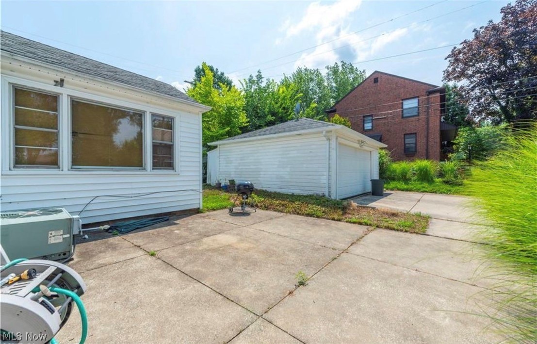 Rapid Transit Land Cos - Residential Lease