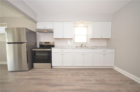 Tiny photo for 390 Morrison Avenue, Cuyahoga Falls, OH 44221 (MLS # 5202787)