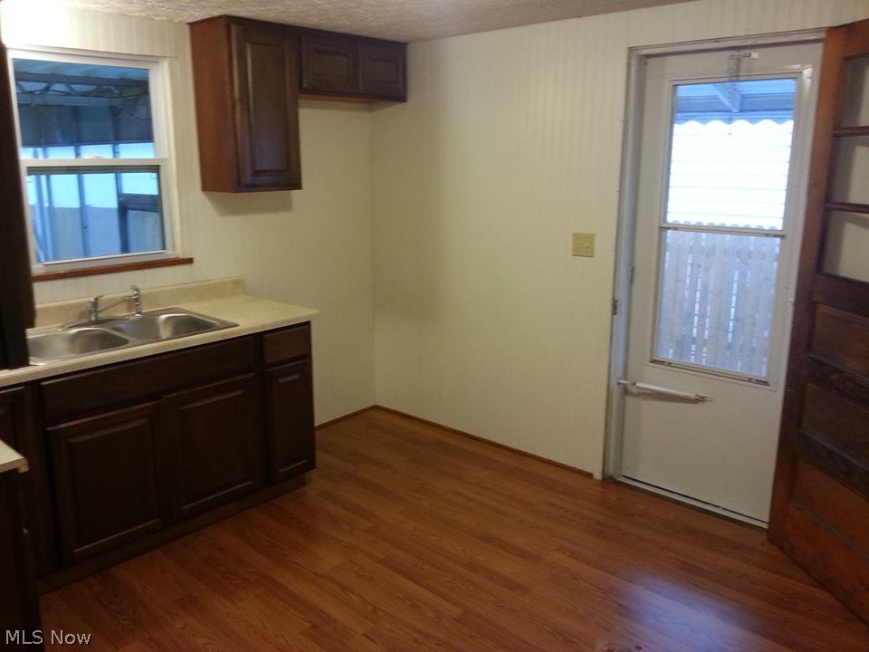 Holland M Gary - Residential Lease