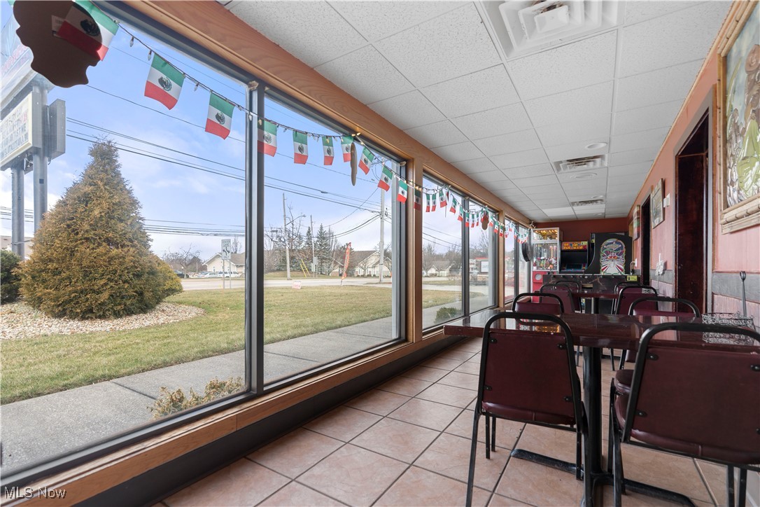 Barberton - Commercial Sale