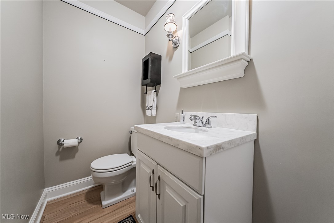 18667 Inglewood Avenue, Rocky River, Ohio image 35