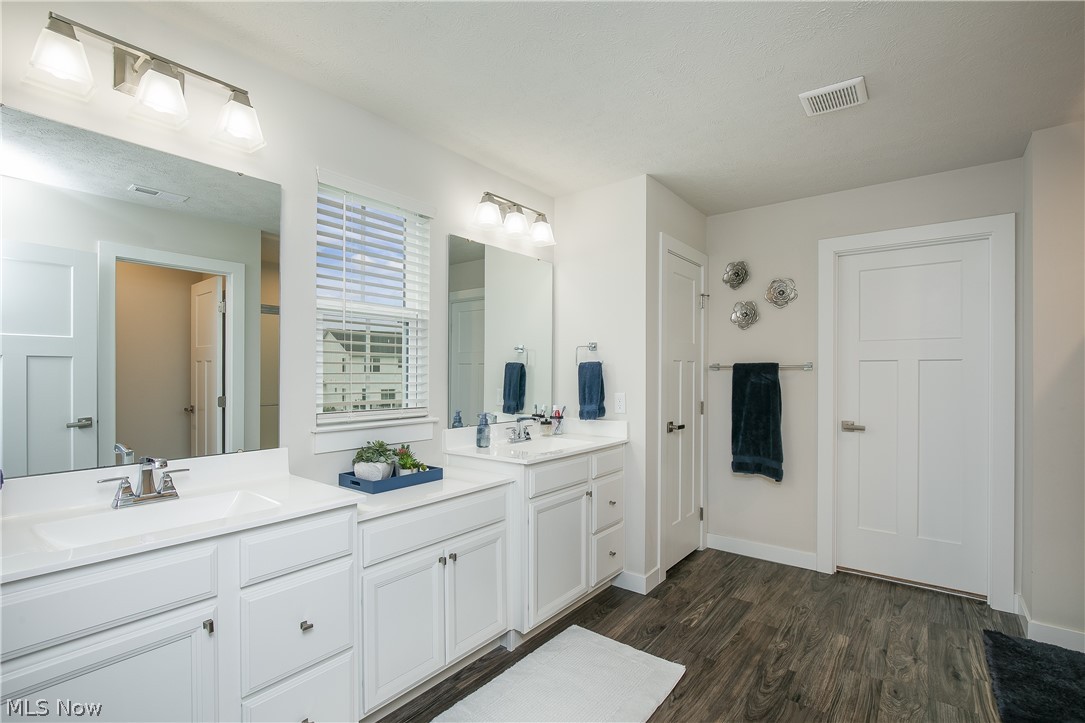 Saratoga Hills - Residential