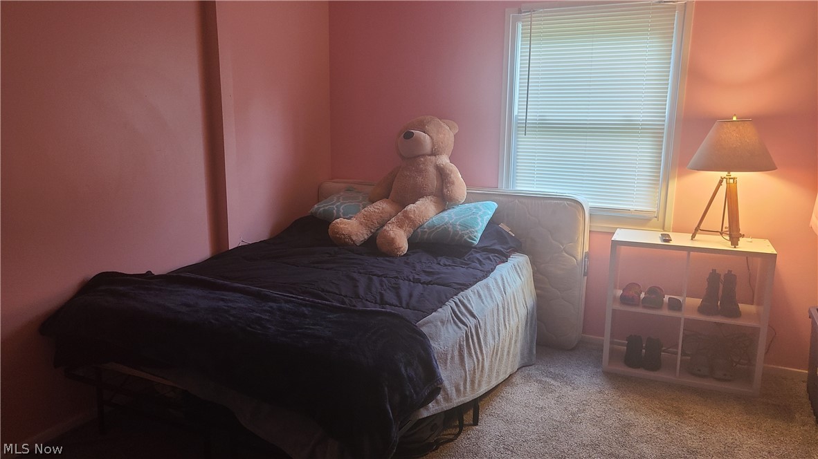 Glenoaks - Residential