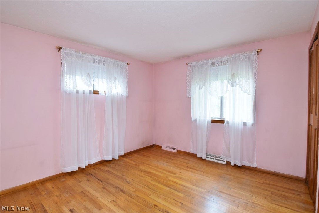 Sagamore Hills Estate #16 - Residential