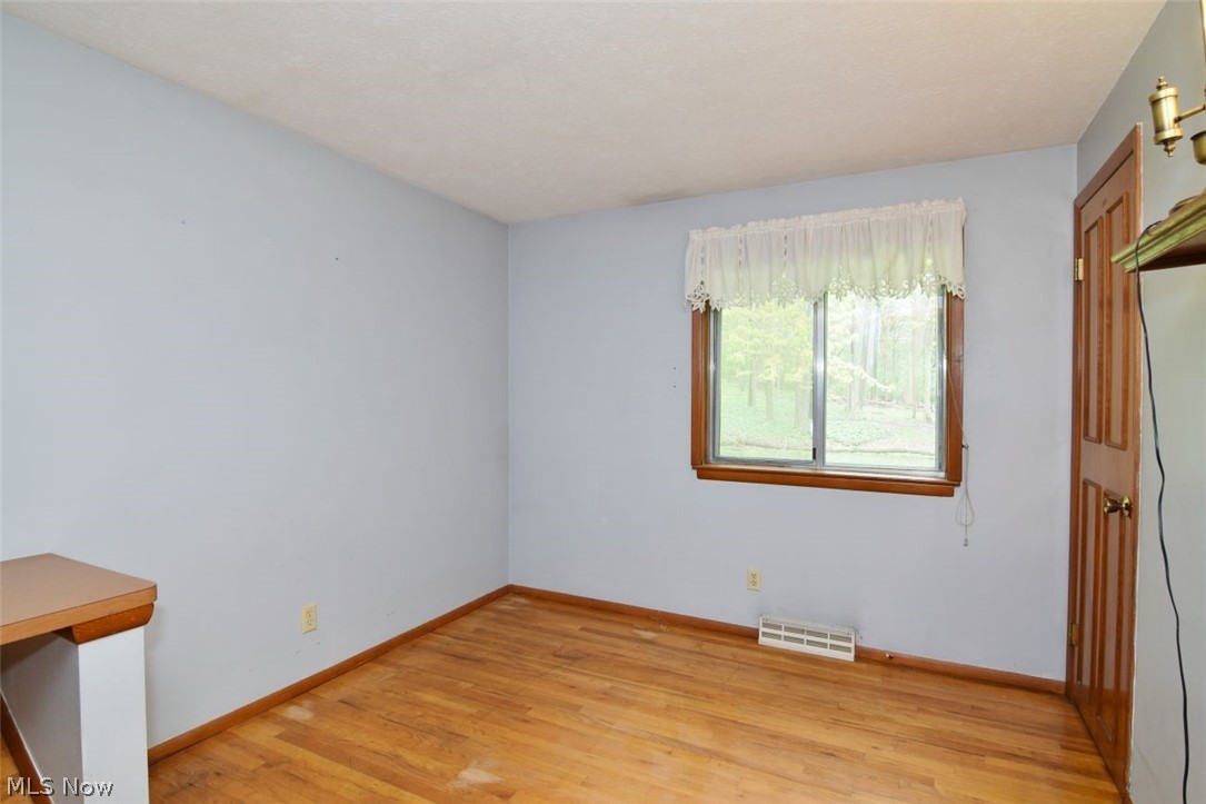 Sagamore Hills Estate #16 - Residential
