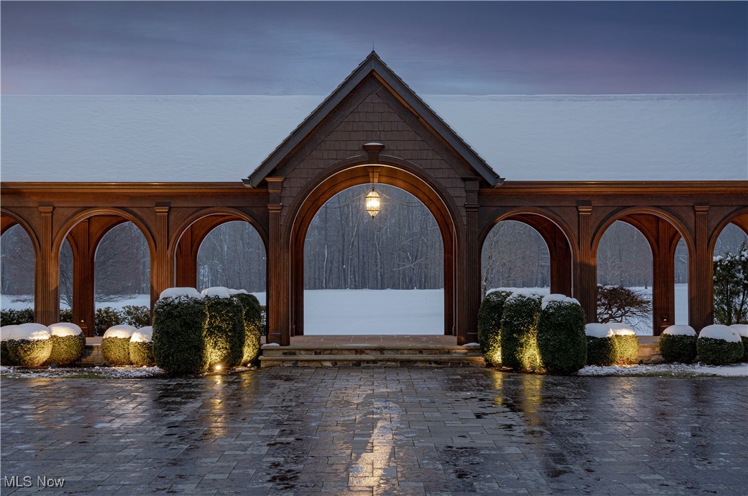 2875 Chagrin River Road