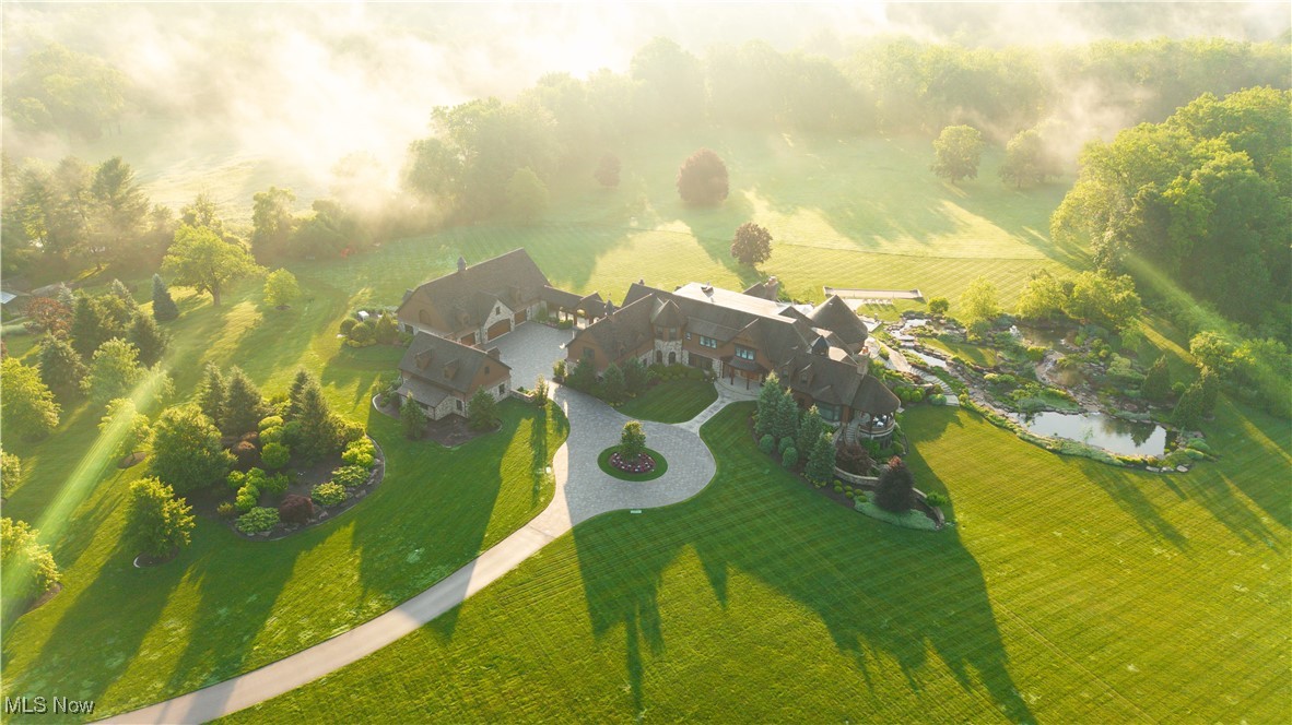 2875 Chagrin River Road