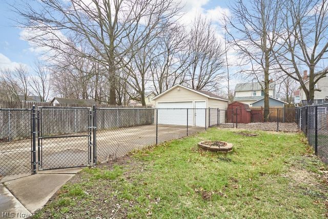 Hoenicka Park - Residential