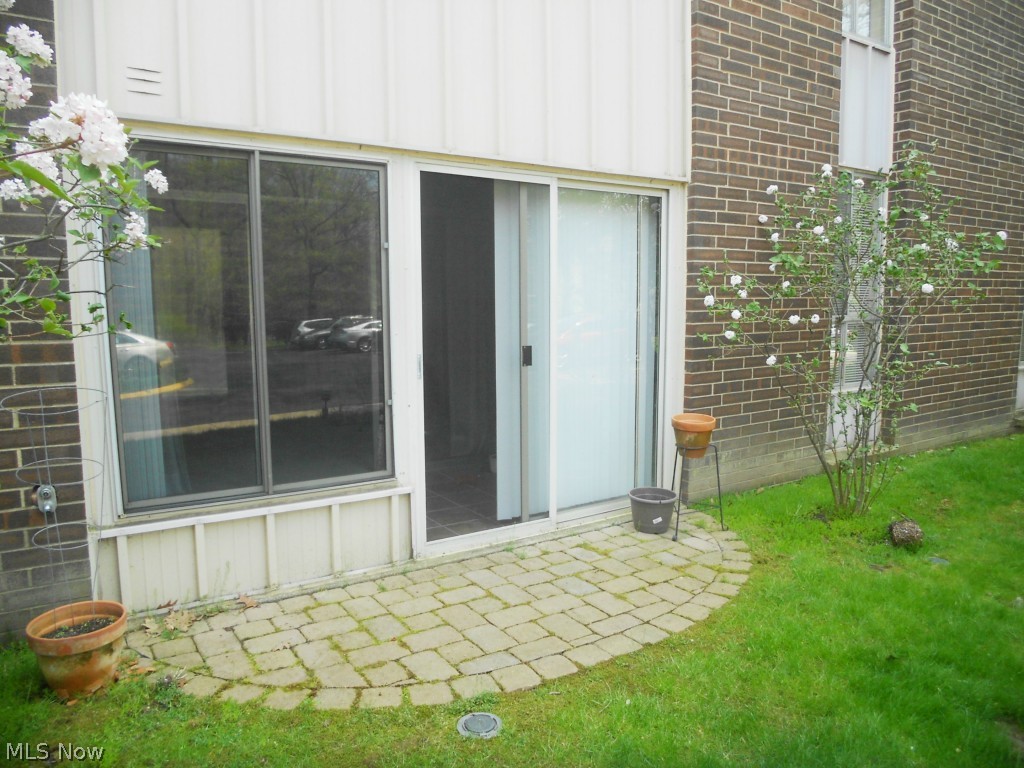 Silver Lake Towers - Residential
