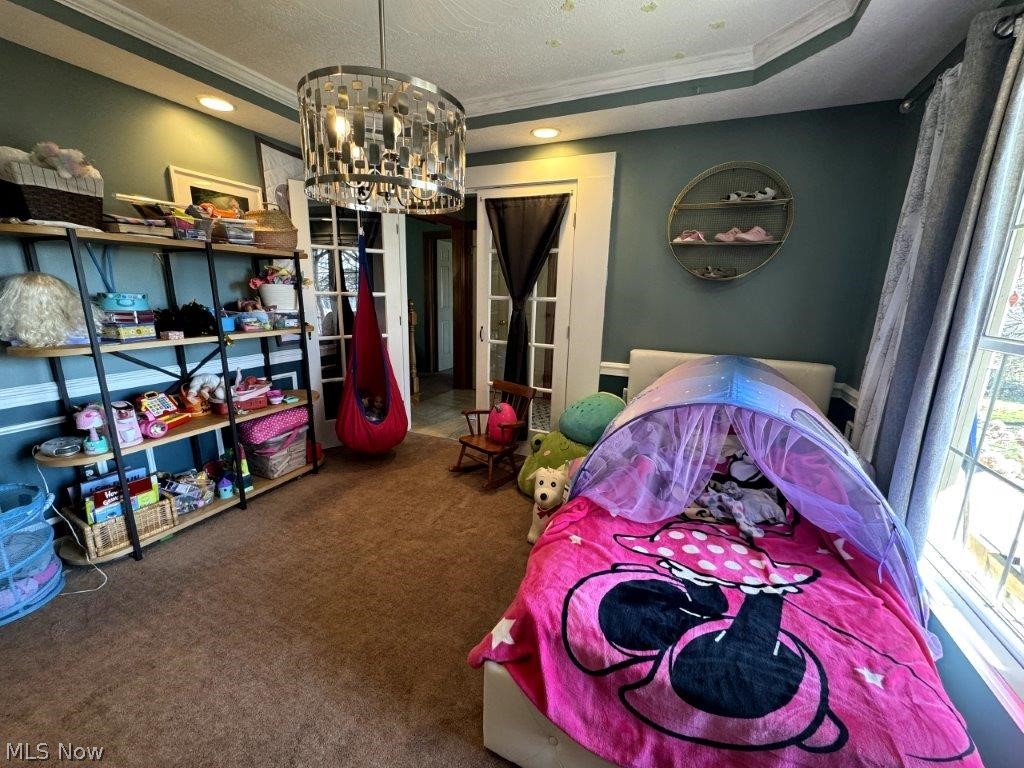 Sloping Acres - Residential