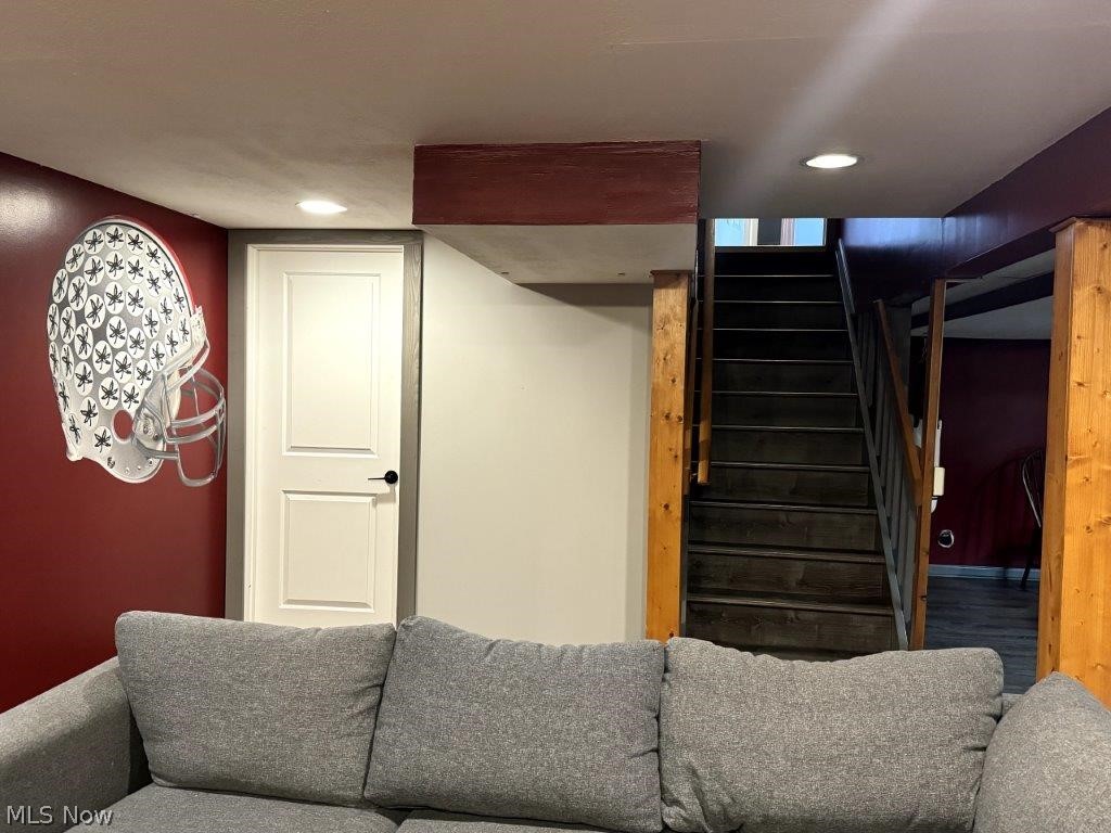 Sloping Acres - Residential