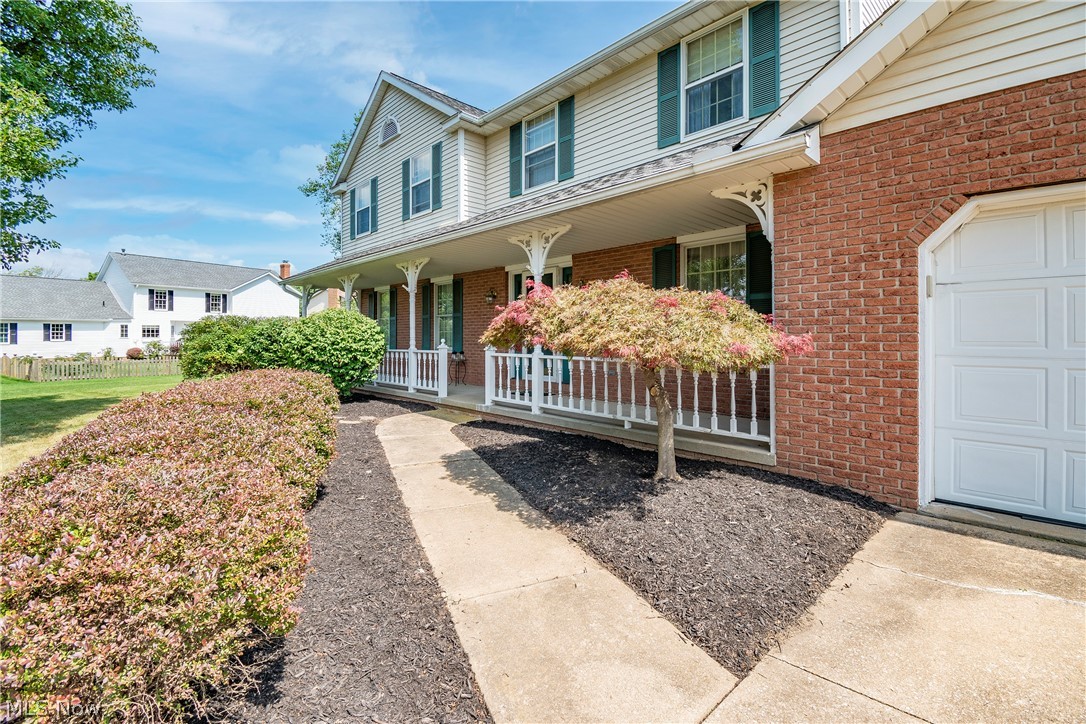 Williamsburg Village Estates - Residential