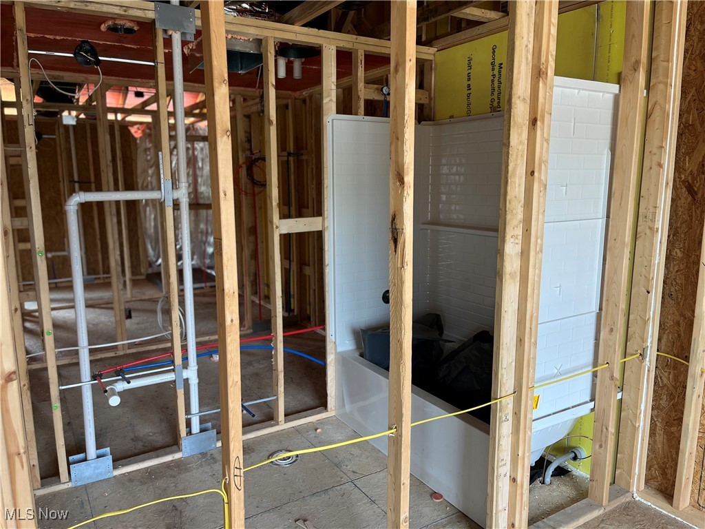 Summit at Forest Lakes - Residential