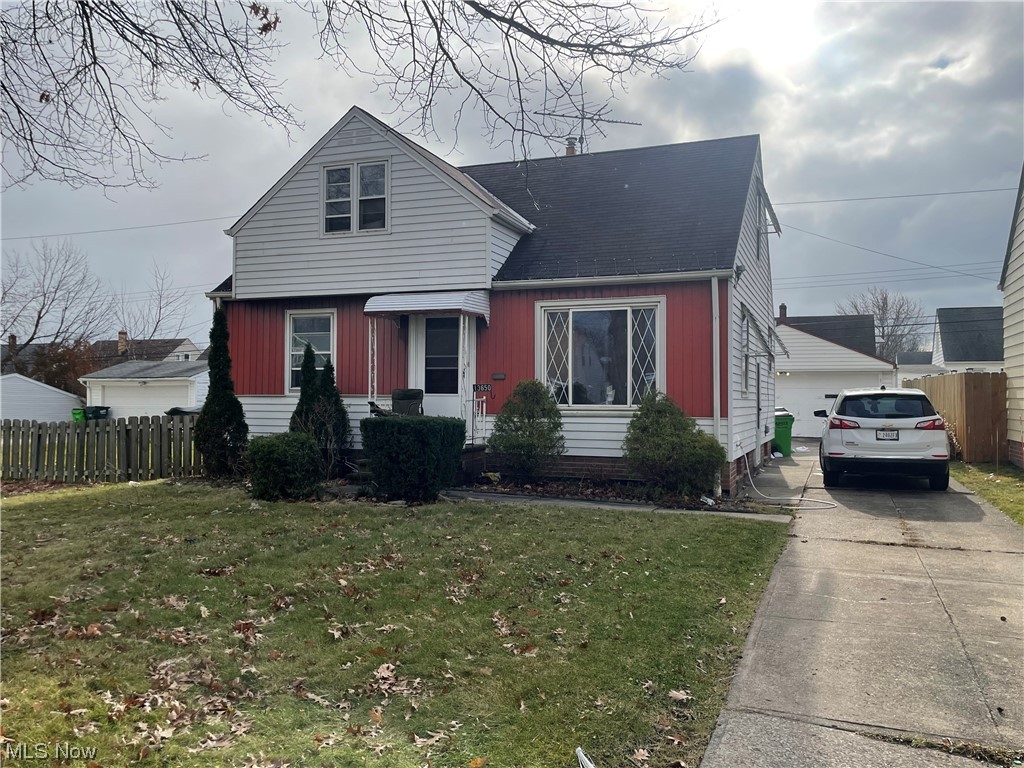 Tenant occupied single family Garfield Heights area.