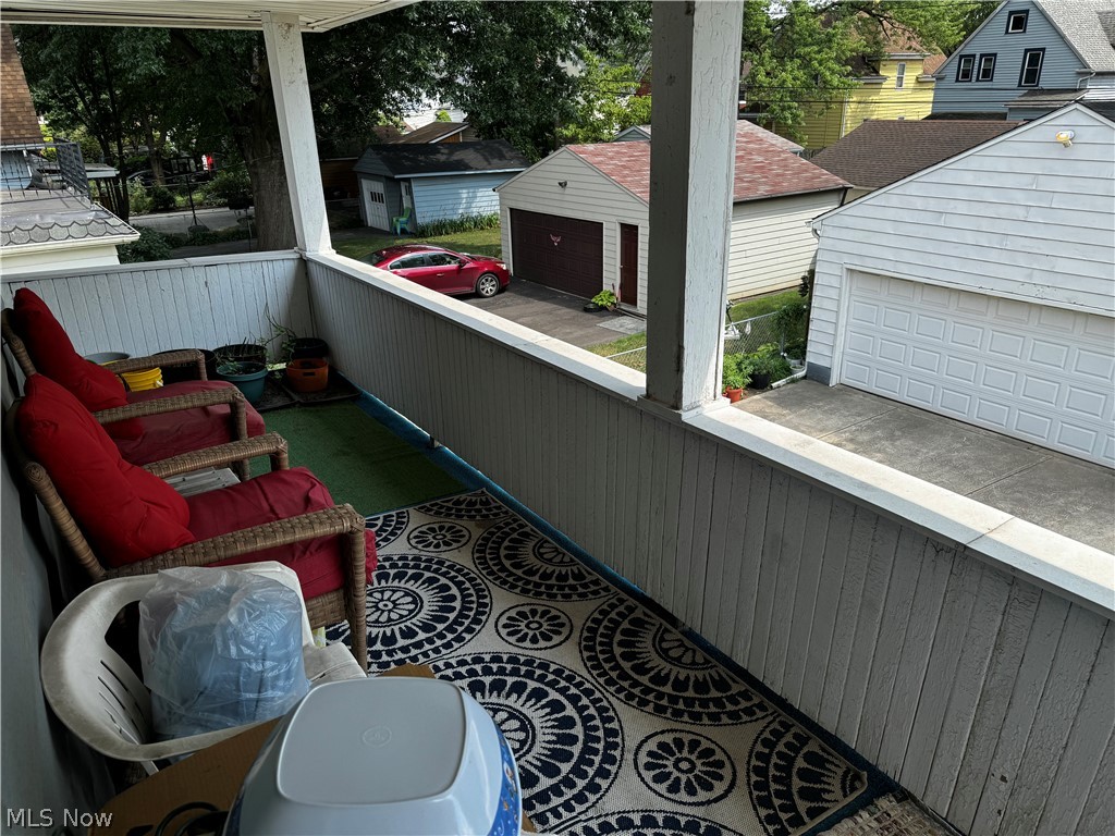 Washington Park - Residential Income