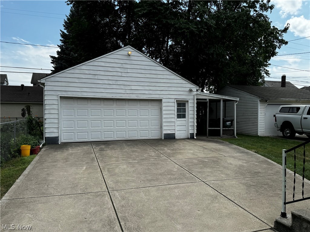 Washington Park - Residential Income