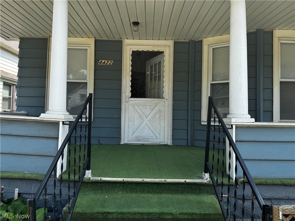 Washington Park - Residential Income