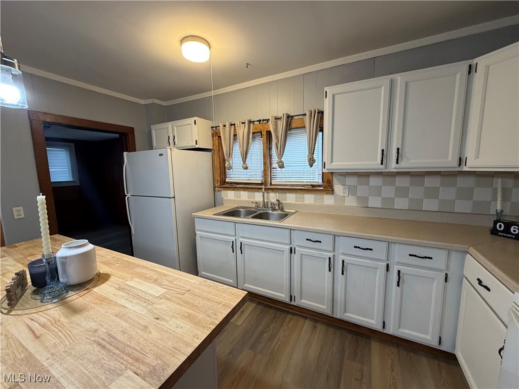 Moores - Residential